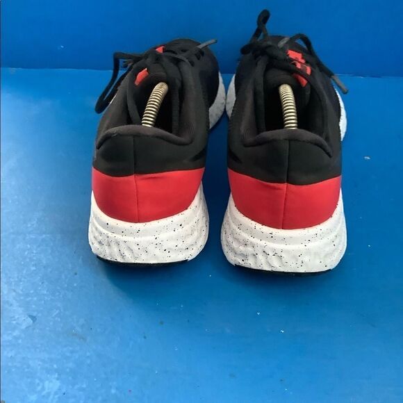 Nike Mens Revolution 5 BQ3204-003 Black Red Running Shoes Sneakers Size 10 - Picture 3 of 8